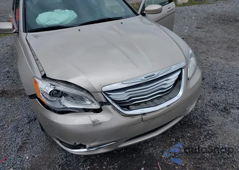 2013 Chrysler 200 Lx из США, поврежденный, VIN 1C3CCBAB6DN640193